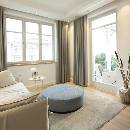 East Cloud Comfortable Sellin (Rugen)