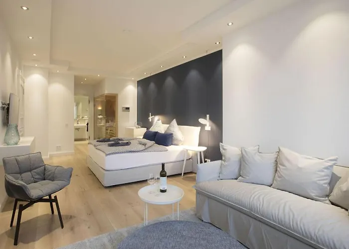 East Cloud Comfortable Sellin (Rugen)